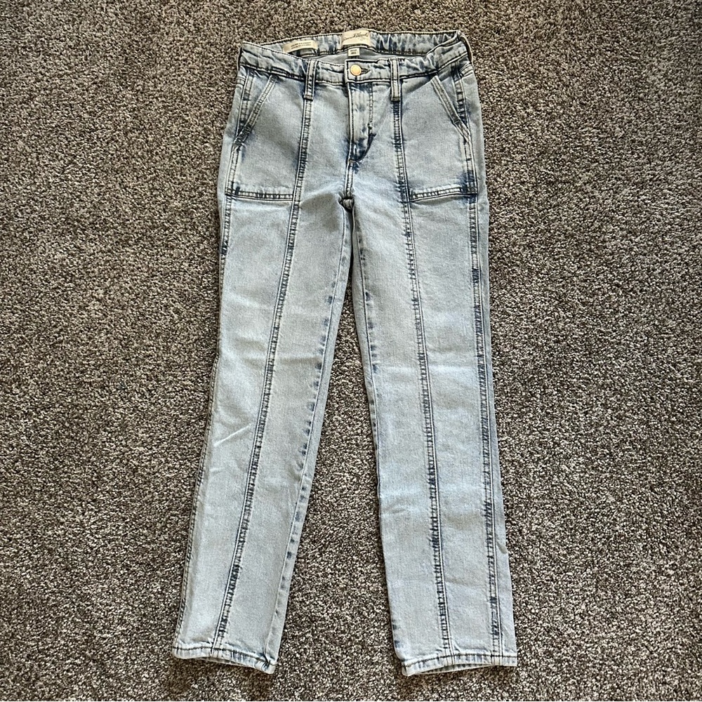 High Rise Slim Straight Light Wash Jeans
